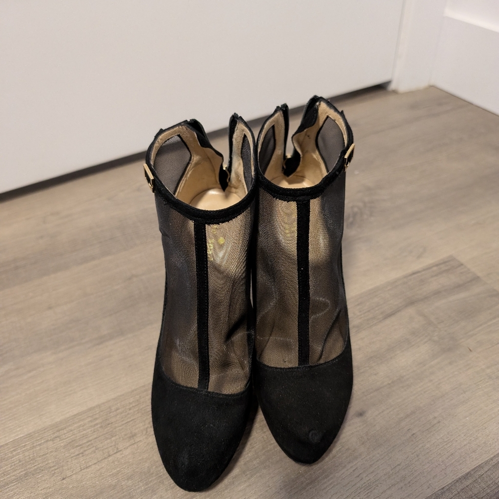 Kate Spade/Black Heels Sz 6 - Picture 7 of 7